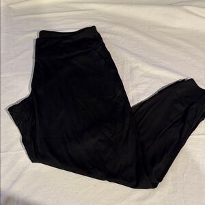 Black Joggers With Pockets.